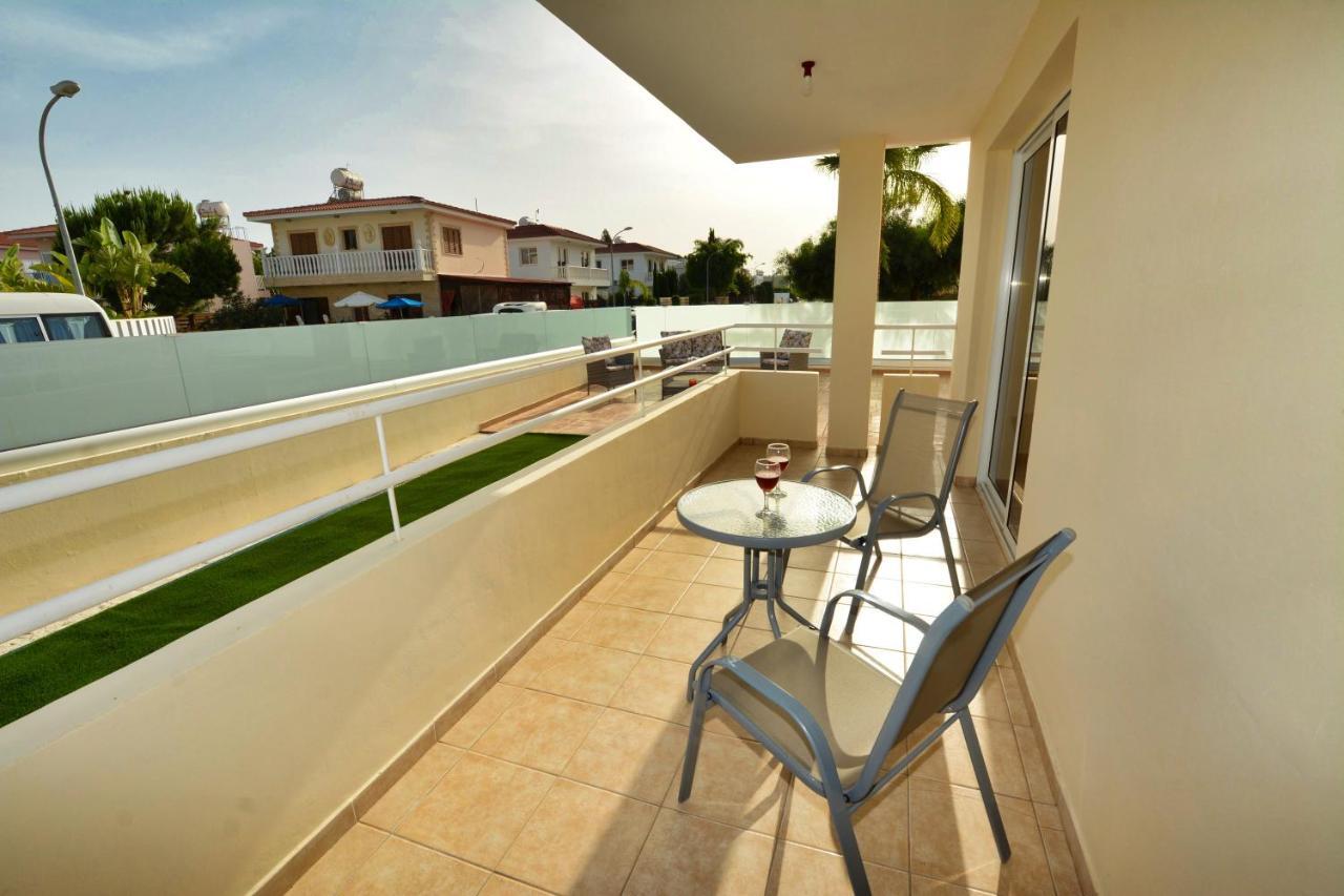 Nissi Martha Apartment Ayia Napa Esterno foto